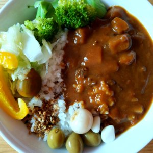 my homede curry rice with instant japanese curry pack