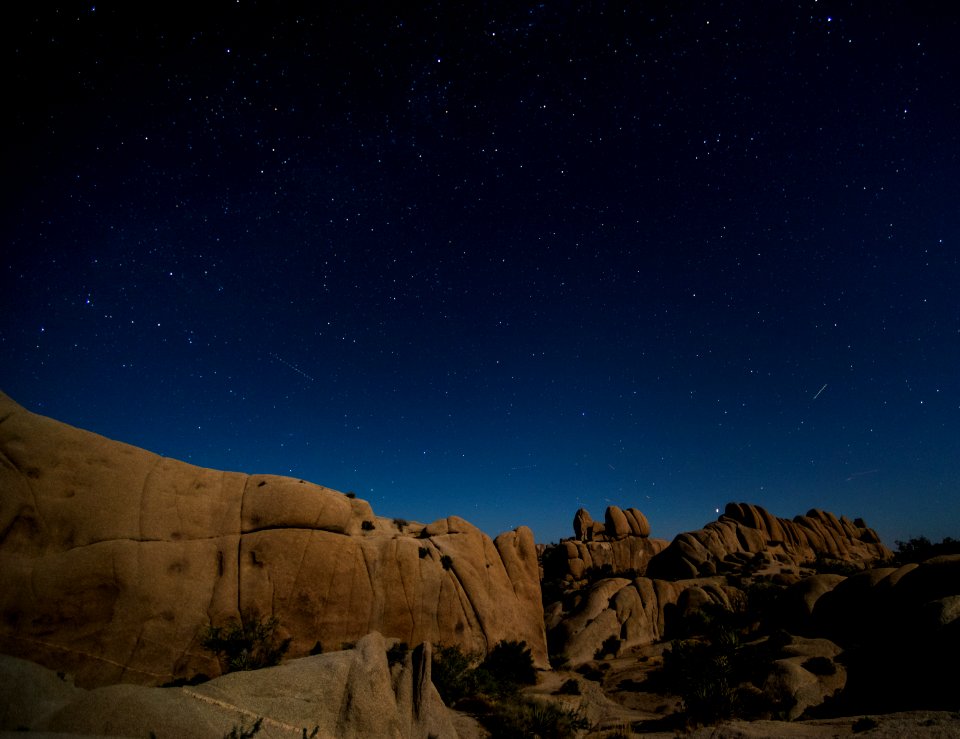 Night sky at Jumbo Rocks Campground
