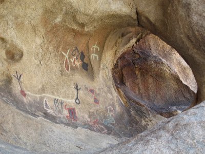 Rock art; Barker Dam Trail