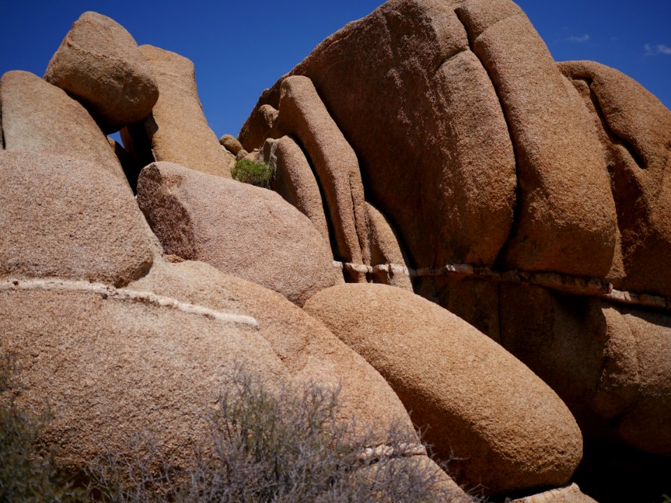 Geologic formations at Skull Rock