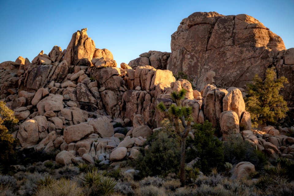 Rock formations along the Hidden Valley Nature Trail