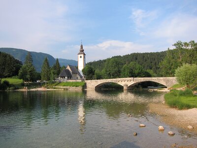 Krstnika lake bridge photo