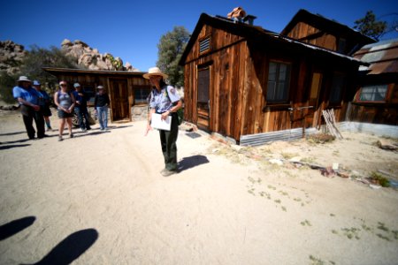 Park Ranger speaking to visitors at Keys Ranch