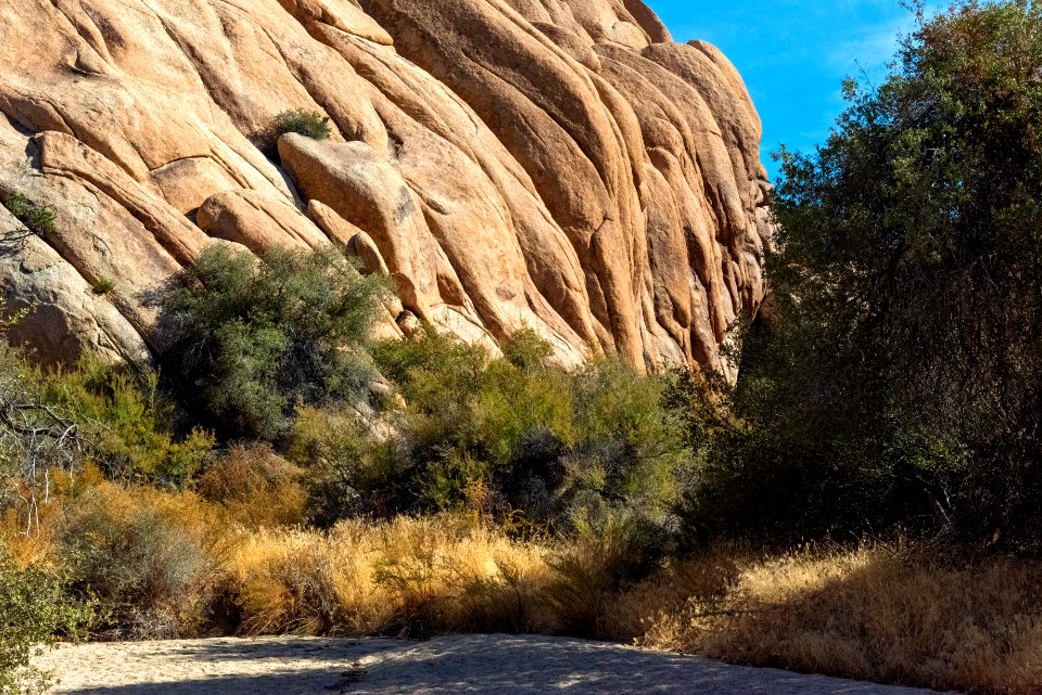 Rock formations along Willow Hole trail