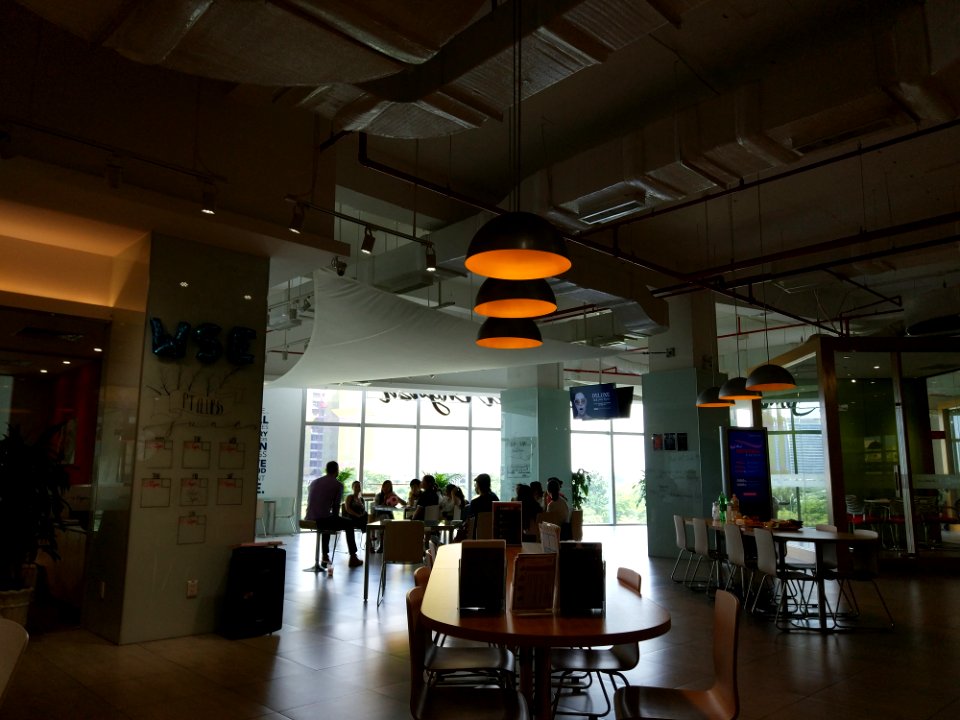 inside wall street english, vivocity, district 7 saigon vietnam