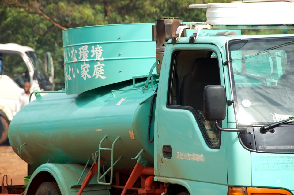 Faecal sludge emptying truck