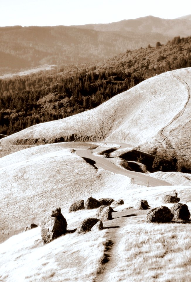 San Andreas Stonehenge