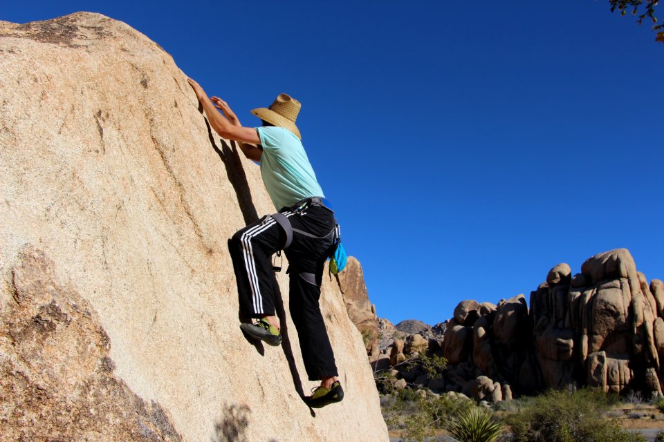 Bouldering in Joshua Tree