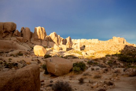 Boulders at Split Rock Trail
