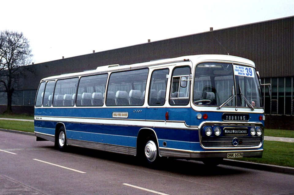 World Wide Coaches London SE5.