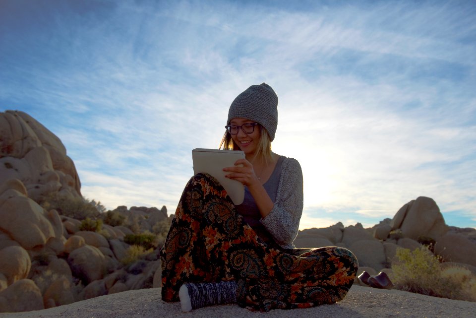 Artist on the Skull Rock Trail