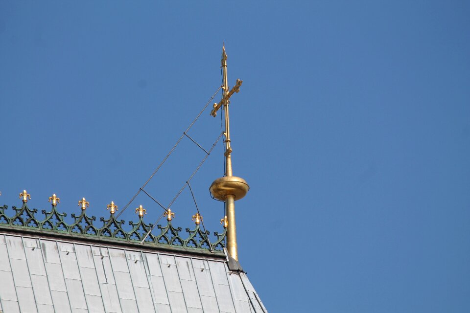 Cologne cathedral building believe