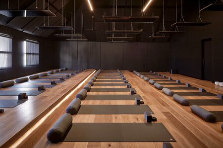 Melbourne sport brown yoga