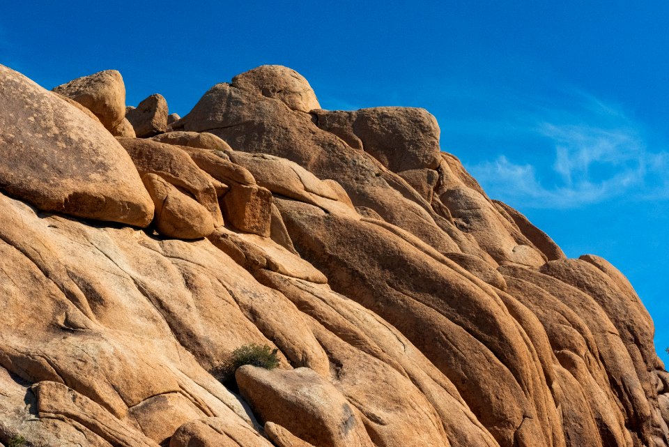 Rock formations along Willow Hole trail