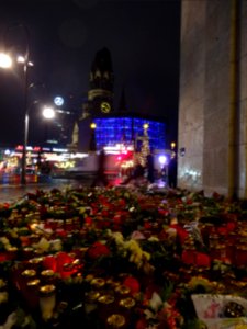 trauer breitscheidtplatz-berlin08