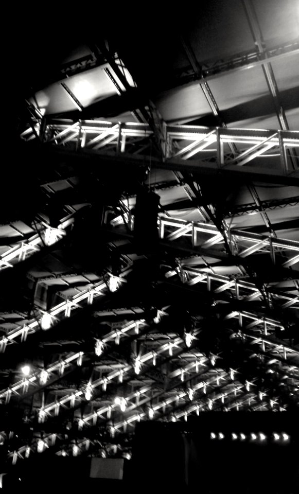 Metal and spots HFF