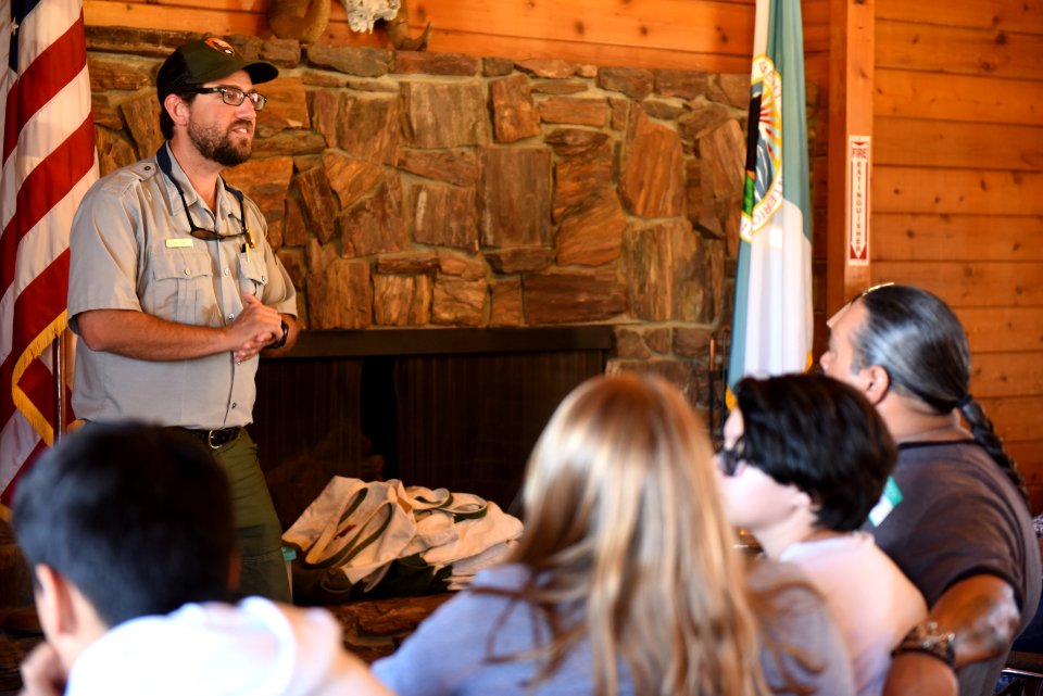 Biologist Neil Frakes speaks to students