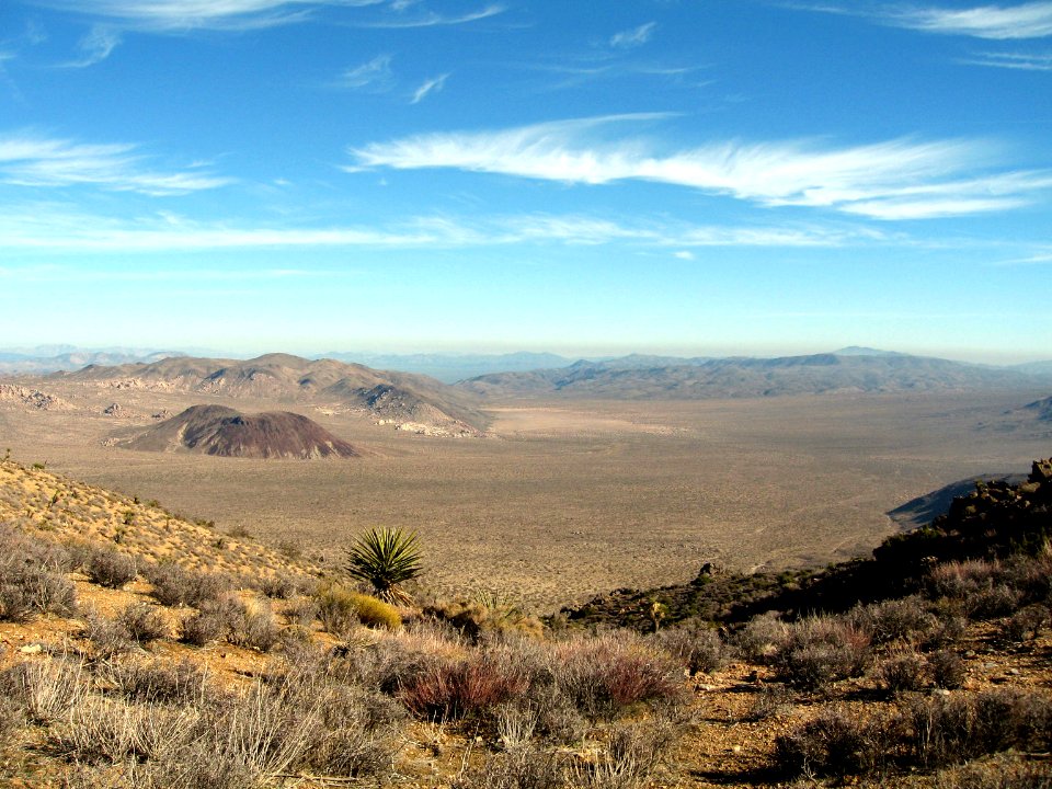 Pleasant Valley; Lost Horse Mine Trail