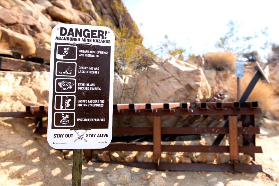 Mine danger sign at Mastodon Mine