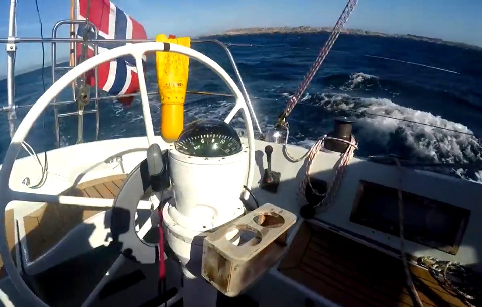 Good sailing direction
