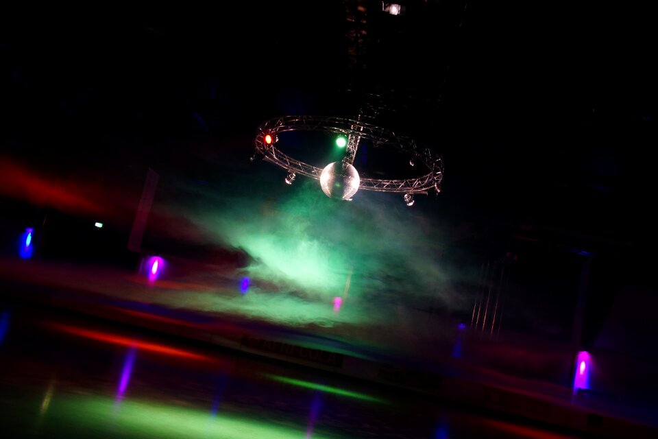 Lamps mirror ball fog