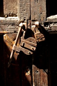 Retro entrance iron