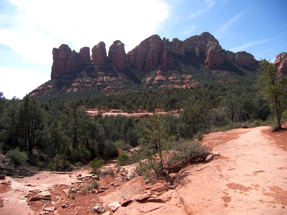 Soldiers Pass Trail