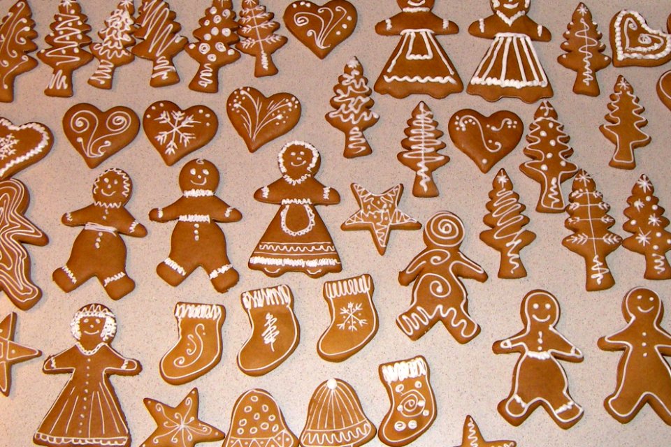 Gingerbread cookies photo