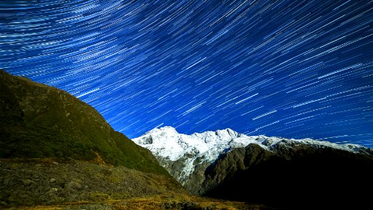 Star trails over Mt Sefton, Aoraki/Mt Cook National Park