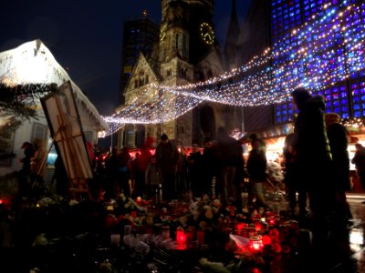 trauer breitscheidtplatz-berlin06