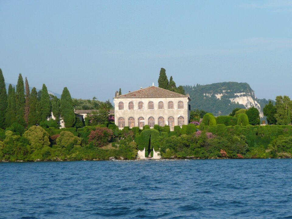 Garden estate gardasee