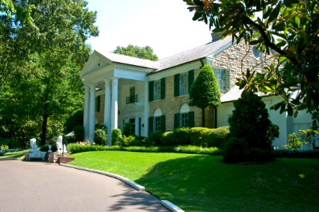 Road Trip: Graceland