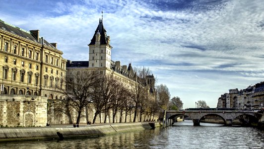 Ile St Louis, Paris. photo