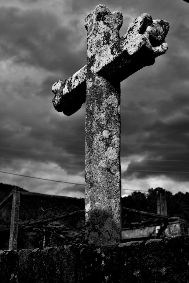 Cruz Mosteiro de Camanzo