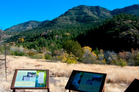 Flume Trail