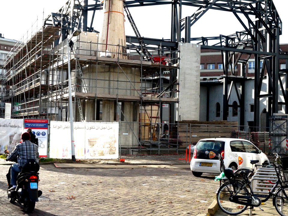Building activities and construction site of the Westermoskee a new mosque  along the Kostverlorenkade in district De Baarsjes in Amsterdam city; ; photo urban photography Fons Heijnsbroek, 2013