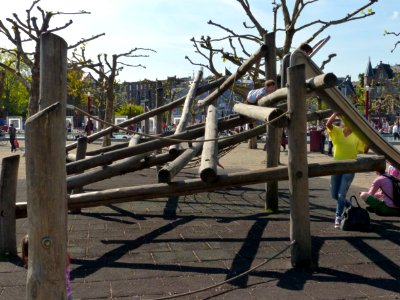 2014.05 - Amsterdam photo of a children playground with Knotted plane trees and a wooden playground on Museumplein in Spring; a geotagged free urban picture, in public domain / Commons CCO; city photography by Fons Heijnsbroek, Netherlands photo
