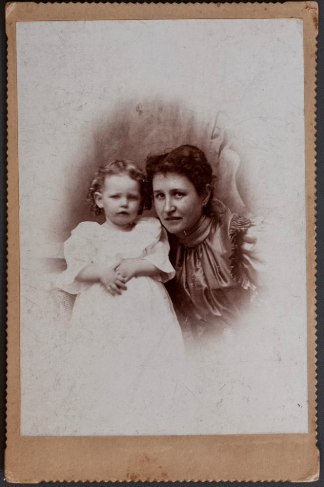 Aunt Gussie (Mrs Alex Sixeas) and Jennie, Jacksonville Fla.