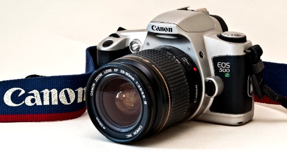 Canon 500n + 28-80mm Lens