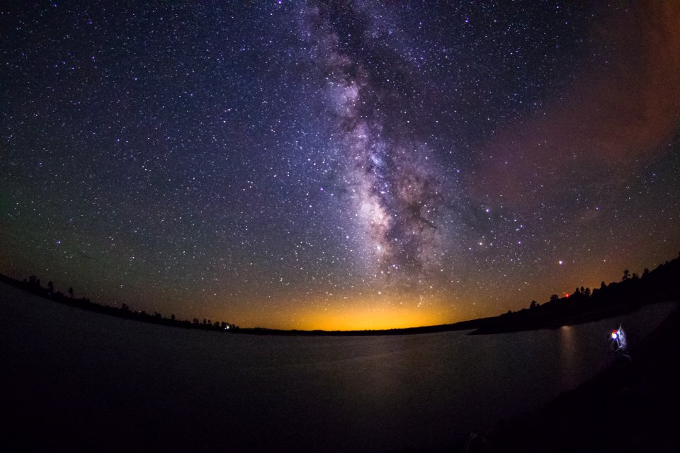 [Lonely Speck] Milky Way over Ashurst Lake