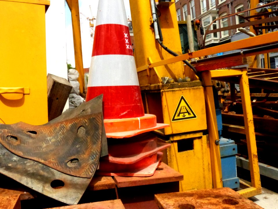 2013.06 - 'Urban still-life at the metro construction site', in the Ferdinand Bolstraat, Amsterdam; urban photography by Fons Heijnsbroek, The Netherlands