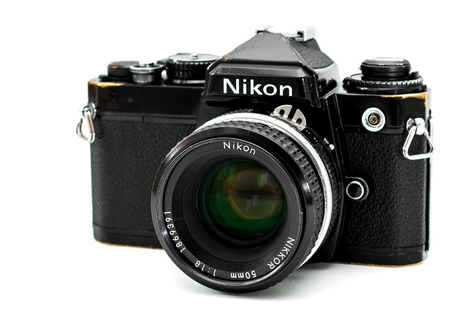 Nikon FE + Nikon 50mm f/1.8 AI