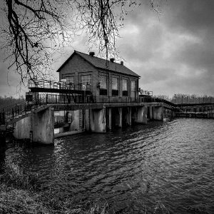 Lake Overholser dam built in 1918