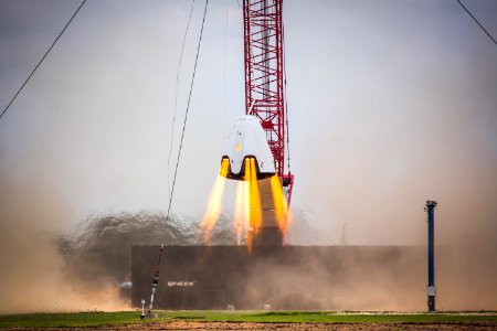 SpaceX Dragon Propulsive Descent Landing Test photo