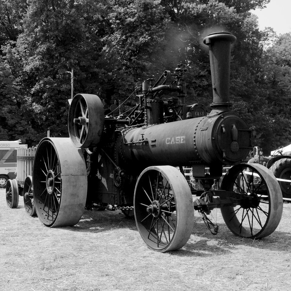 Work tractors machines