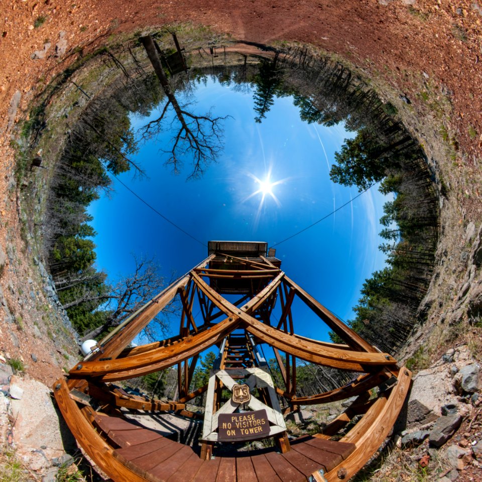 East Pocket, Woody Mountain Road