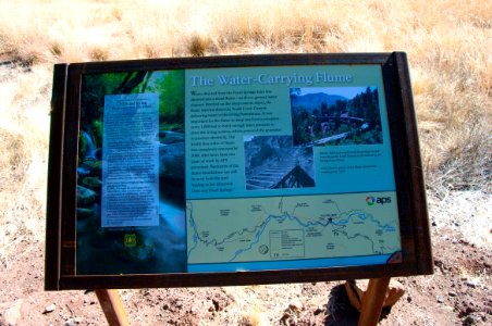 Flume Trail