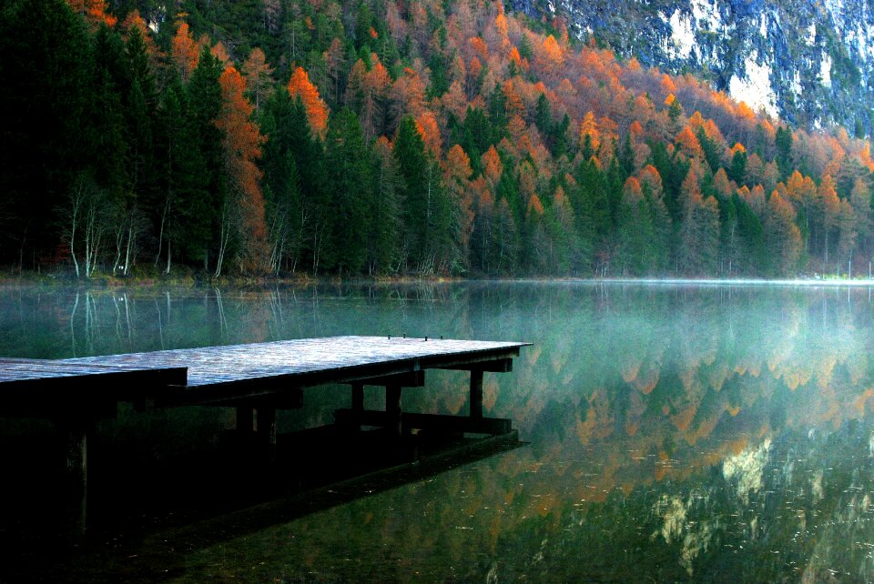 Dock mountains wild