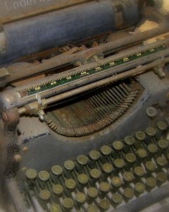 Dusty old word processor photo