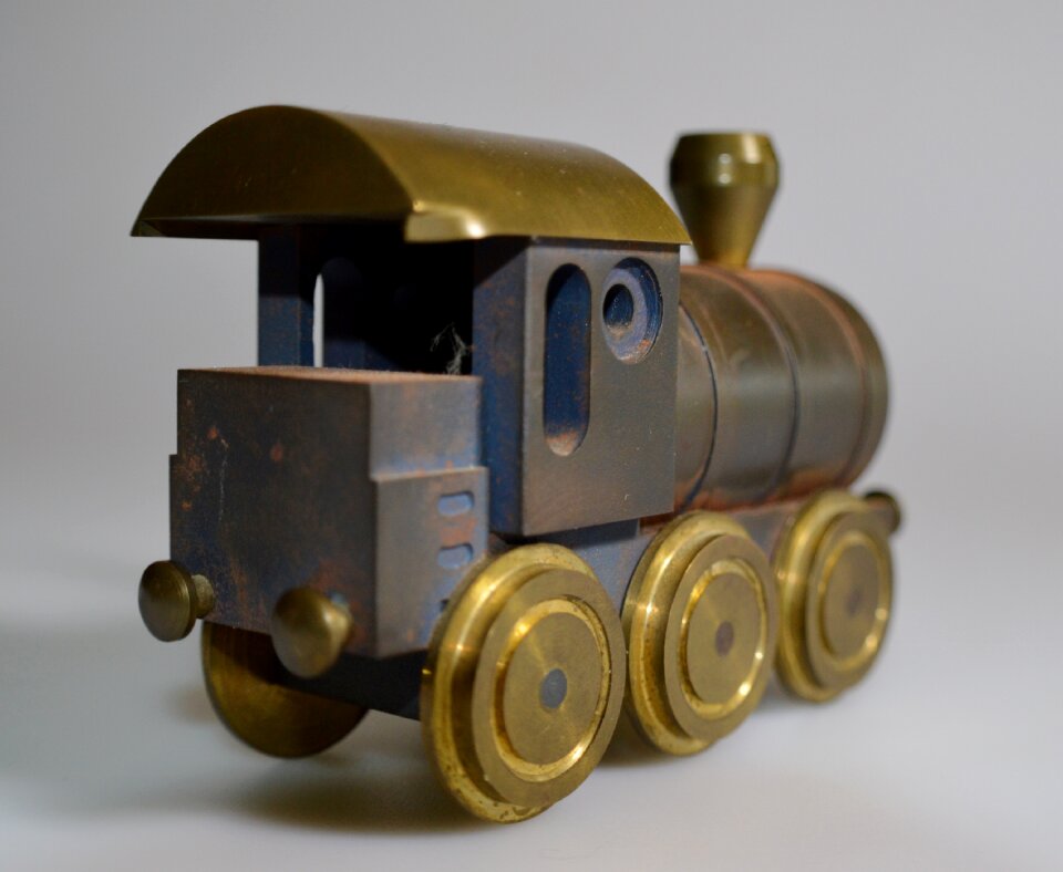Brass iron object